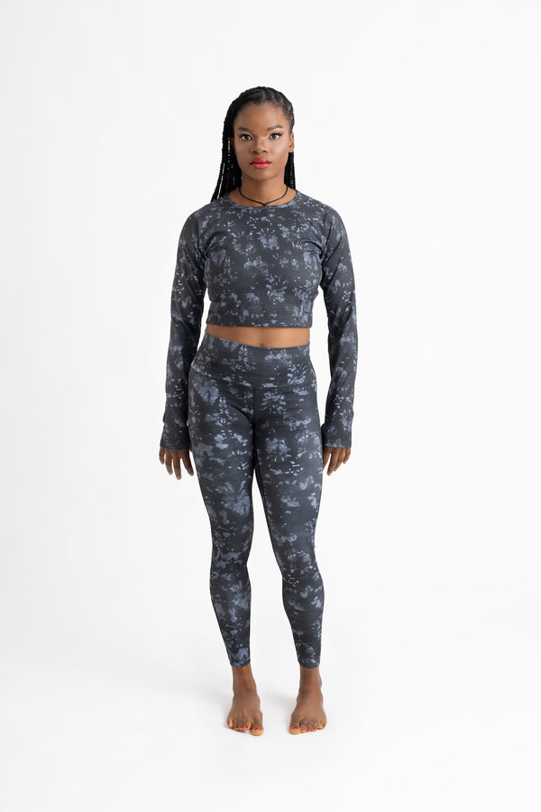 Long Sleeve Crop Top (Black)